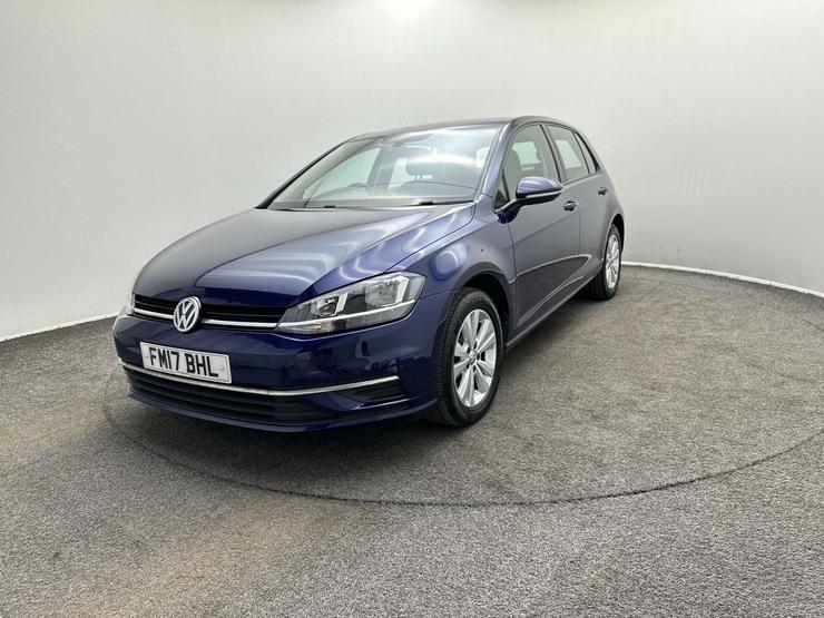 Volkswagen GOLF Photo spincar-f157751aaa877f28b165152f72724c8b284d8d24.jpg