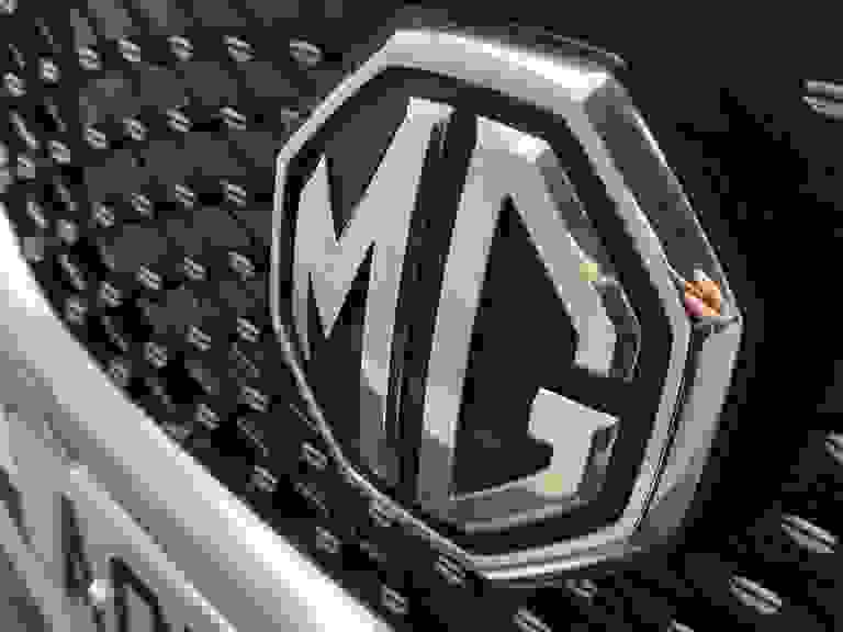 MG MG ZS Photo spincar-f1a0111e02bc477db0bb3129bf2b1eac93ed7895.jpg