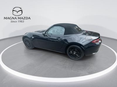 Mazda MX-5 Photo 7
