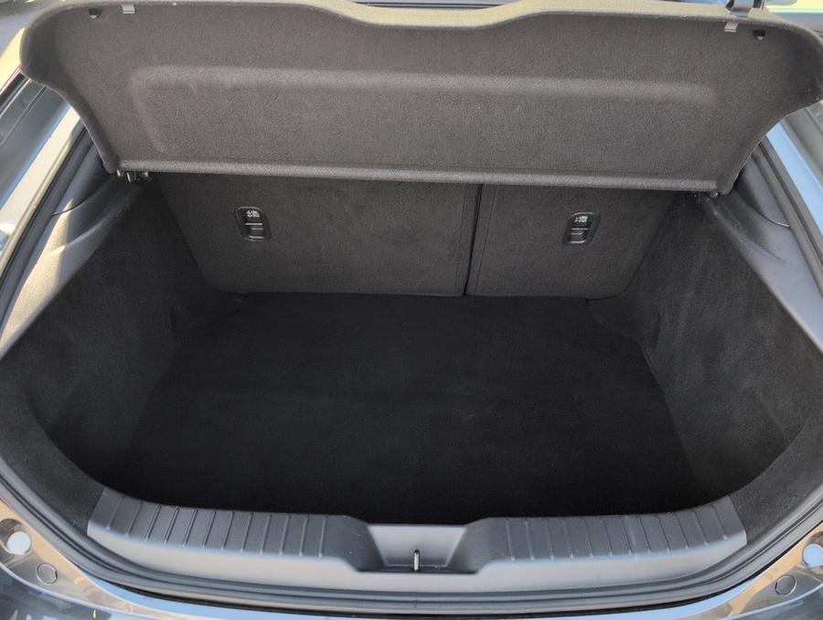 Mazda Mazda3 Photo spincar-f253abdda4f5d02d1e66d1e185ce1f9a35d5f1e3.jpg