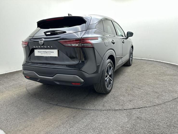Nissan QASHQAI Photo spincar-f27e841f32163a9de2467592d512d513d460d8de.jpg