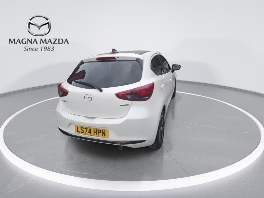 Mazda Mazda2 Photo spincar-f2d4cc056b4933ec6244d62972fea53bf5e14097.jpg