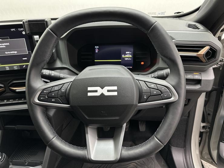 Dacia Duster Photo spincar-f34d3e7967ef45678dd1ebf51305d3214e2db09a.jpg