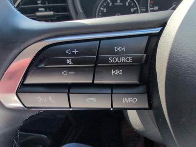 Mazda CX-30 Photo 37