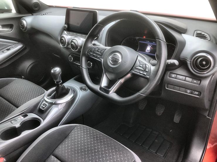 Nissan JUKE Photo spincar-f37dc10fe8fea7d716bedcaf370cb2aa50f56fca.jpg