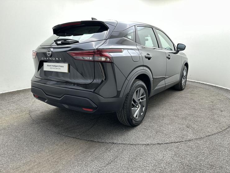 Nissan QASHQAI Photo spincar-f399093fdf04b72b390972f2c9f292d31adef271.jpg