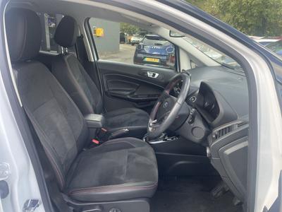 Ford EcoSport Photo 24