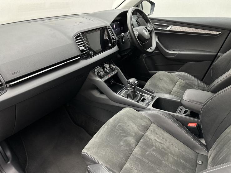 Skoda KAROQ Photo spincar-f495c2f09af53f50dface7872415ba48c6778b84.jpg