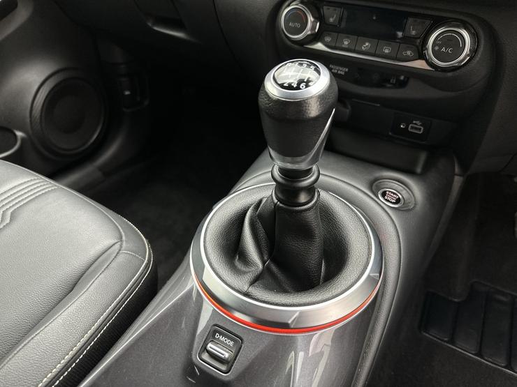 Nissan JUKE Photo spincar-f4f3c4f37743e9c71a729af47950b13b0a191c72.jpg