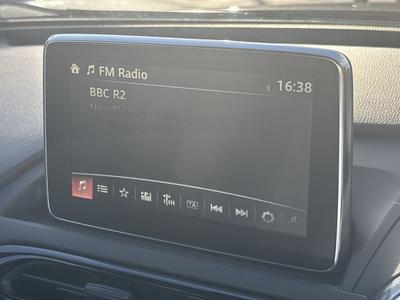 Mazda MX-5 RF Photo 30