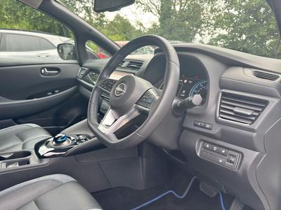 Nissan Leaf Photo 17