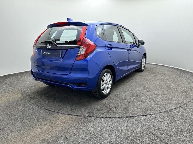 Honda Jazz Photo spincar-f6a6015c7884dcf3600267f66d5cacbeab590892.jpg