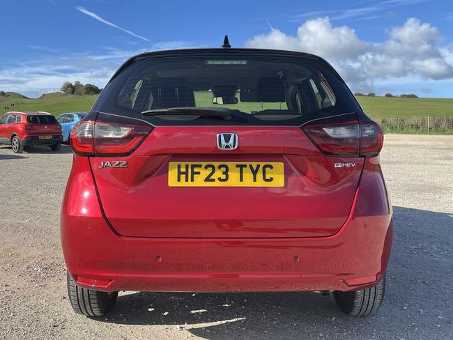 Honda Jazz Photo spincar-f7602882ac3caa575bb846e37bc9199e445f7db8.jpg