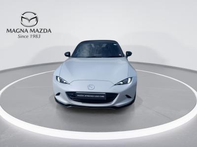 Mazda MX-5 Photo 4