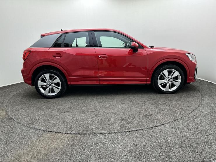 Audi Q2 Photo spincar-f81f4c48d59fd8adbedd3edef1e12f6a51238f02.jpg