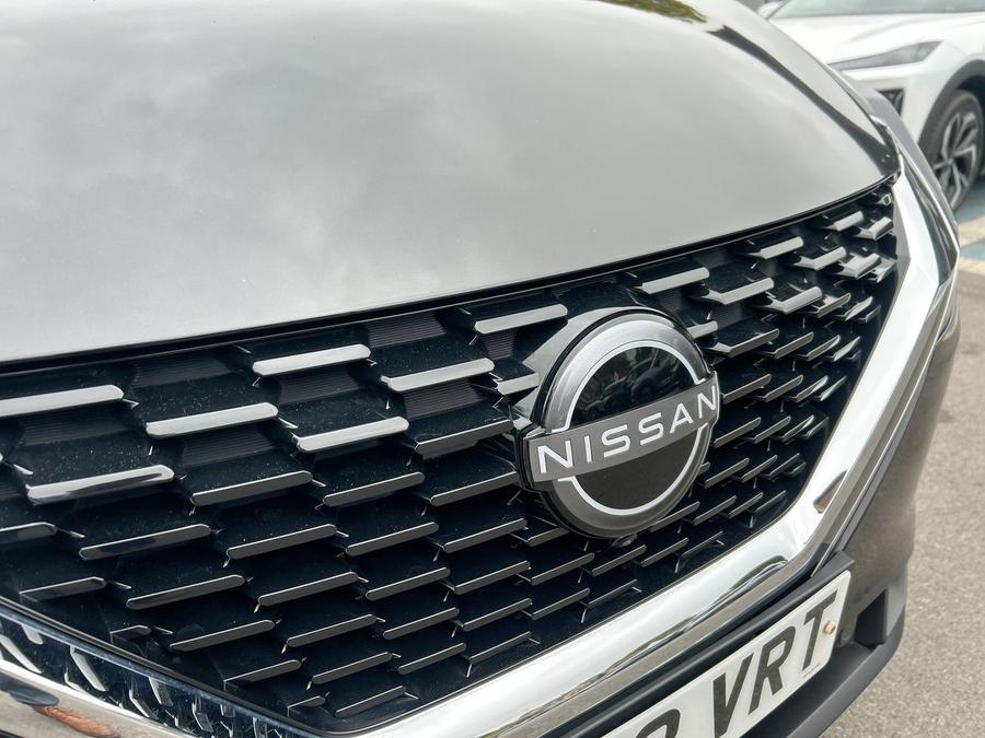 Nissan Qashqai Photo spincar-f96557c7af97f8bb80cabf4a0dc25569fa2d4410.jpg
