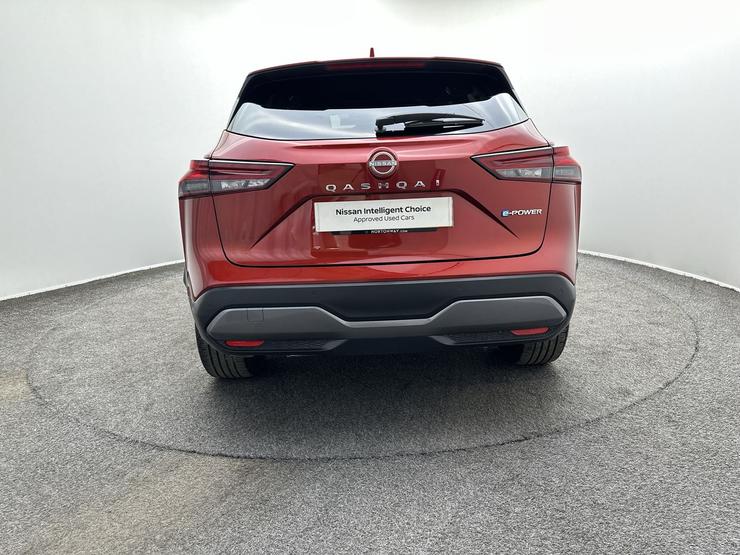 Nissan QASHQAI Photo spincar-f96ddaf71510b26150d7afb920bea854a25e7aa4.jpg