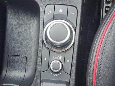 Mazda Mazda2 Photo 29