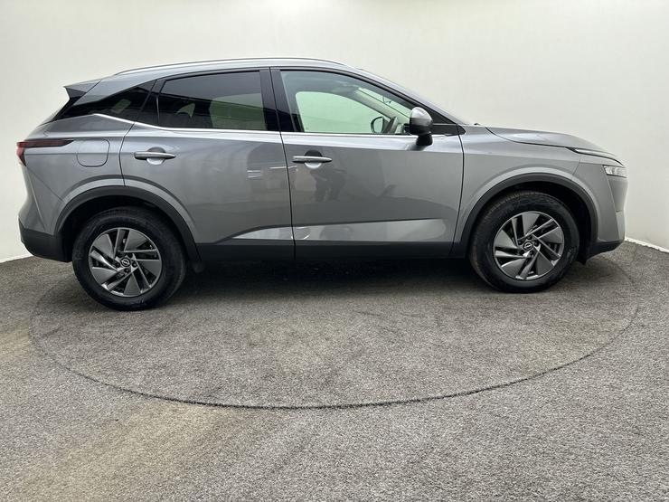 Nissan QASHQAI Photo spincar-f9d43c95373c5e6a878bee5ac6977fa50d3e4779.jpg