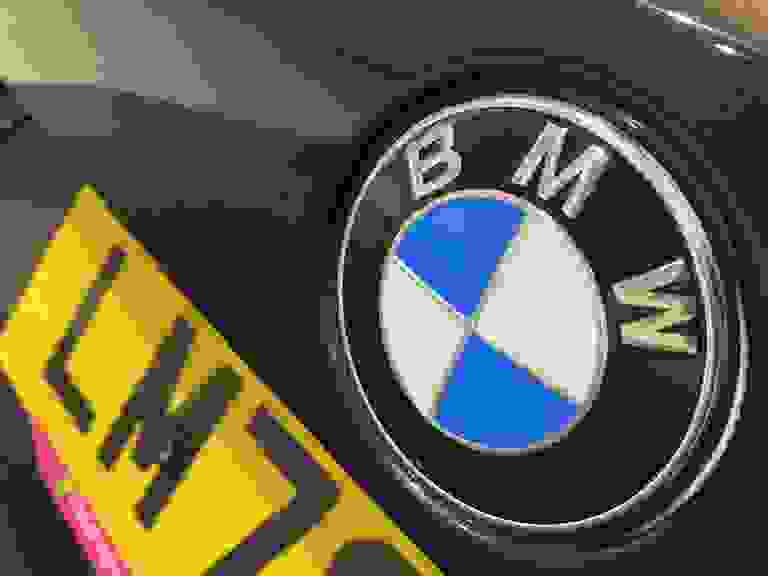 BMW 3 SERIES Photo spincar-fa2dac9129742aee7f5c52b21af263e4182e9a75.jpg