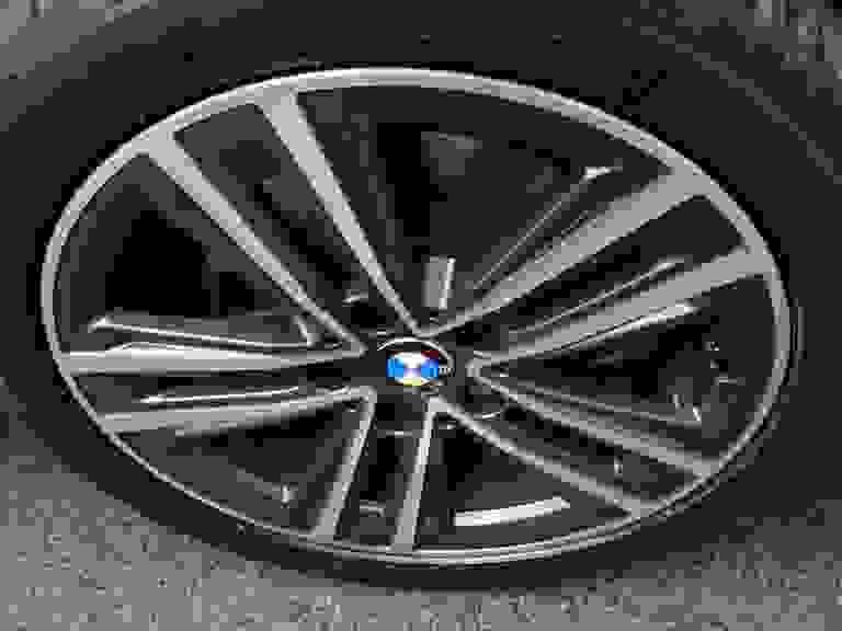 BMW 1 SERIES Photo spincar-fa94e94e8de11484d5d439ceb0ace3e6826354b4.jpg