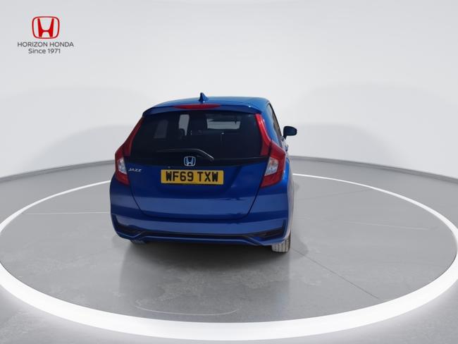 Honda Jazz Photo spincar-facb940a9cfabead021502b3cd127c93fc80dda6.jpg