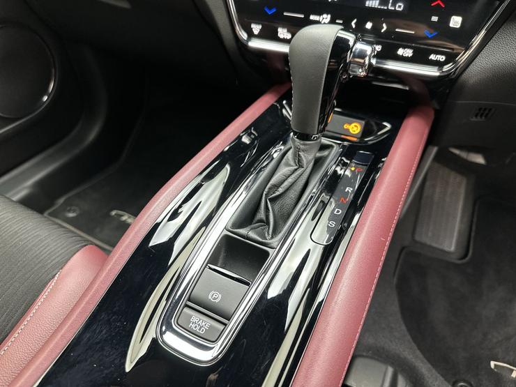 Honda HR-V Photo spincar-fb2fba4be253ea0ed8b7aada5da43a58e40e65a2.jpg