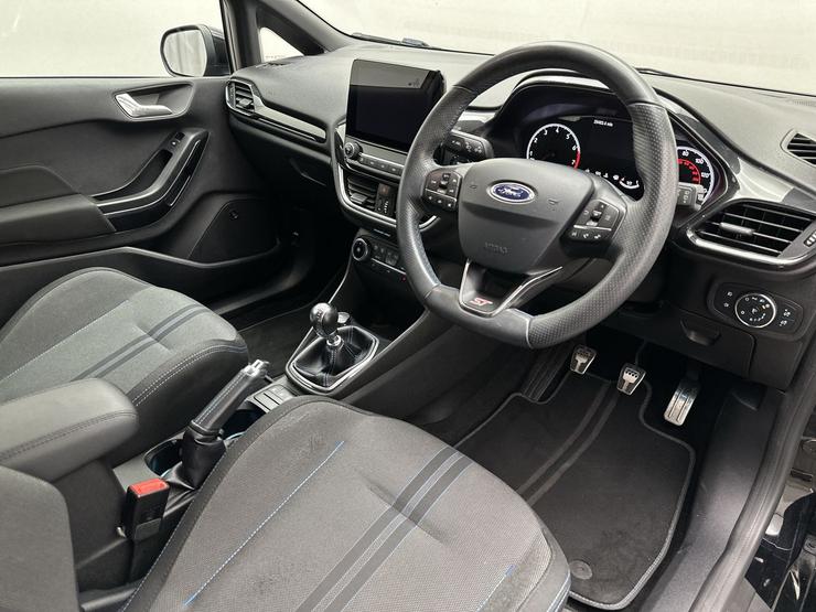 Ford Fiesta Photo spincar-fb47306e89e249178b7e7e927bbc8759c1ebfa0d.jpg