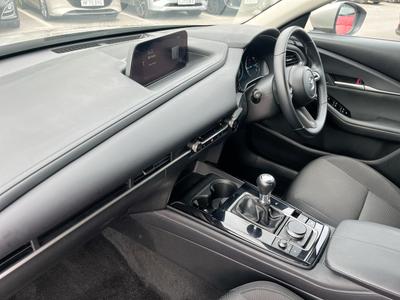 Mazda CX-30 Photo 19