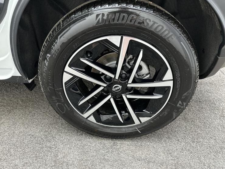 Nissan JUKE Photo spincar-fb5d5bc084ed2079619b1e255c99c97c26d83cfd.jpg