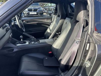 Mazda MX-5 RF Photo 23