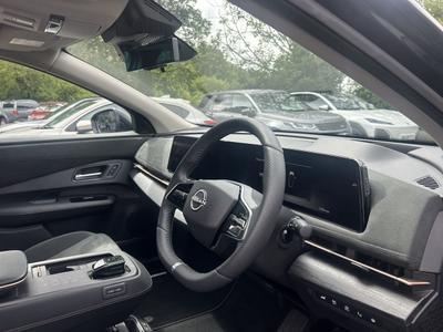 Nissan ARIYA Photo 17