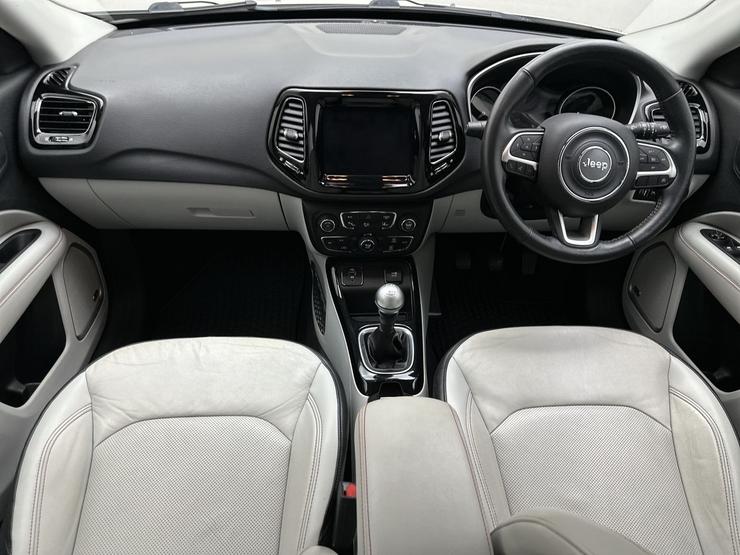 Jeep COMPASS Photo spincar-fbefbf867b25485614e273a6c8687fd70fc9187b.jpg
