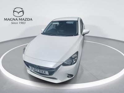 Mazda Mazda2 Photo 3