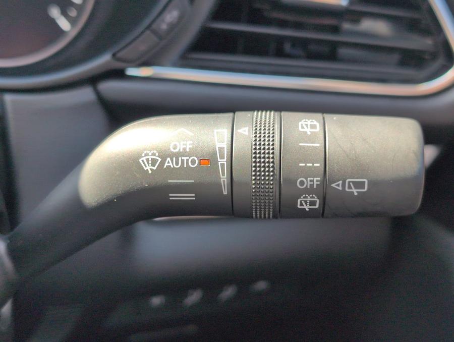 Mazda CX-30 Photo spincar-fcc5dce928e4055e989bfaa4b6aa42259fde296f.jpg