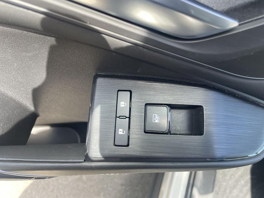 Nissan Qashqai Photo spincar-fd14a757f372d250f41d2feb6b72653219d35ca3.jpg
