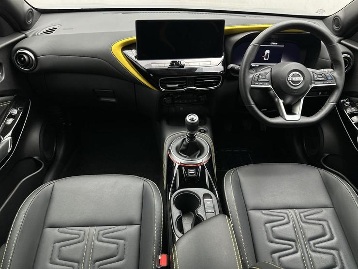 Nissan JUKE Photo spincar-fd3511f232f1d7c78e2f2a1f7d81954e262585d2.jpg