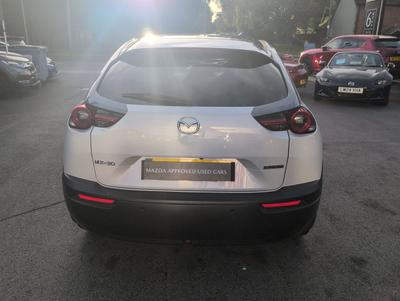 Mazda MX-30 Photo 14