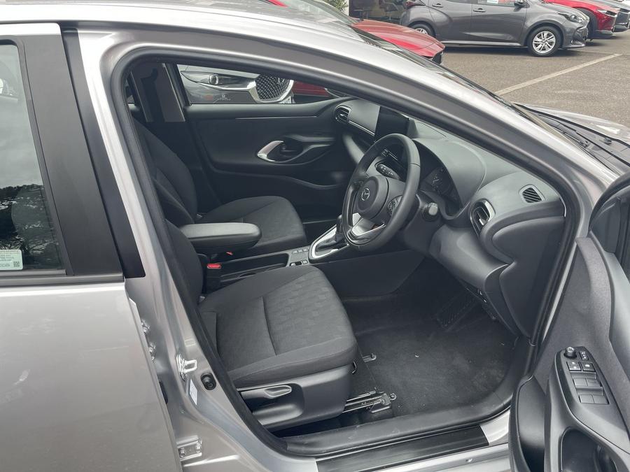 Mazda Mazda2 HYBRID Photo spincar-fdd7b84f0f478d2ac834e77da9551a5e6350ccfa.jpg