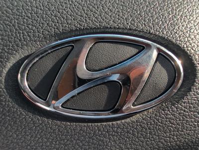 Hyundai IONIQ Photo 41