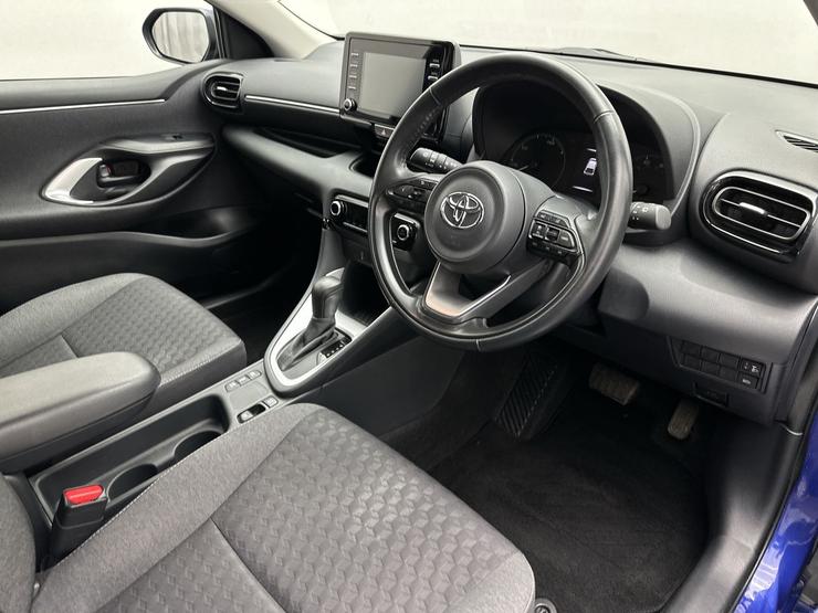 Toyota Yaris Photo spincar-fde5f5a72d3170a0135642c8a64bc1faf4d10989.jpg