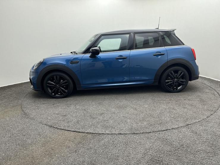 MINI HATCHBACK Photo spincar-fe5989cd5ba475d019e88c117dfbf6956040f734.jpg