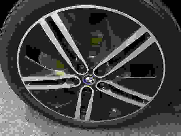 BMW I3 Photo spincar-feeee1d2356a6262b2606fe1bc4b7267a4b1f4ec.jpg