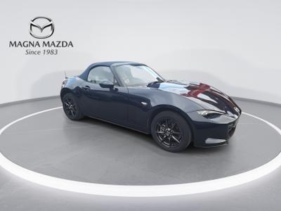 Mazda MX-5 Photo 11