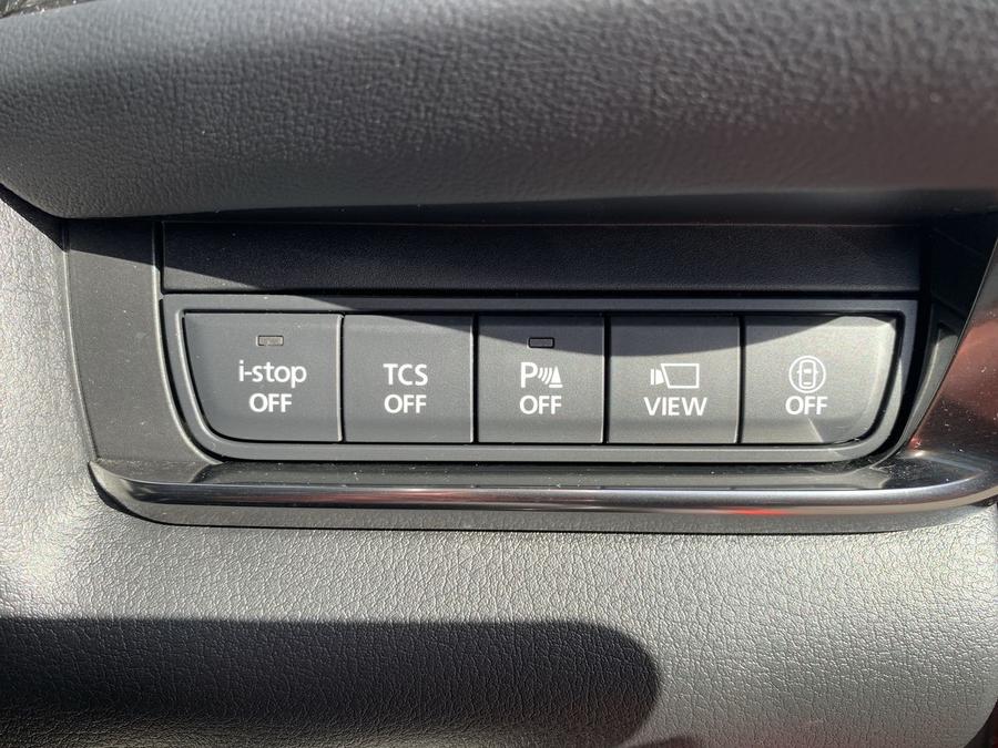Mazda CX-30 Photo spincar-ff2cc9df831895415752f307b42bcc349e7e1418.jpg