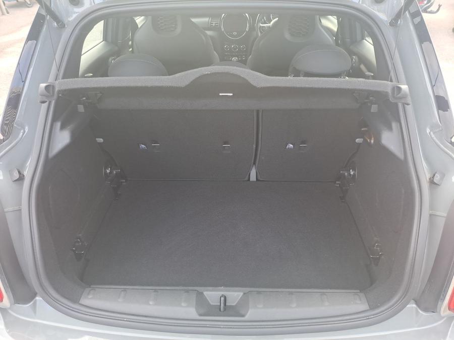 MINI Hatch Photo spincar-ffcf2b5fb8dd1b2cb95a7b41d6c9e41e72ae8350.jpg