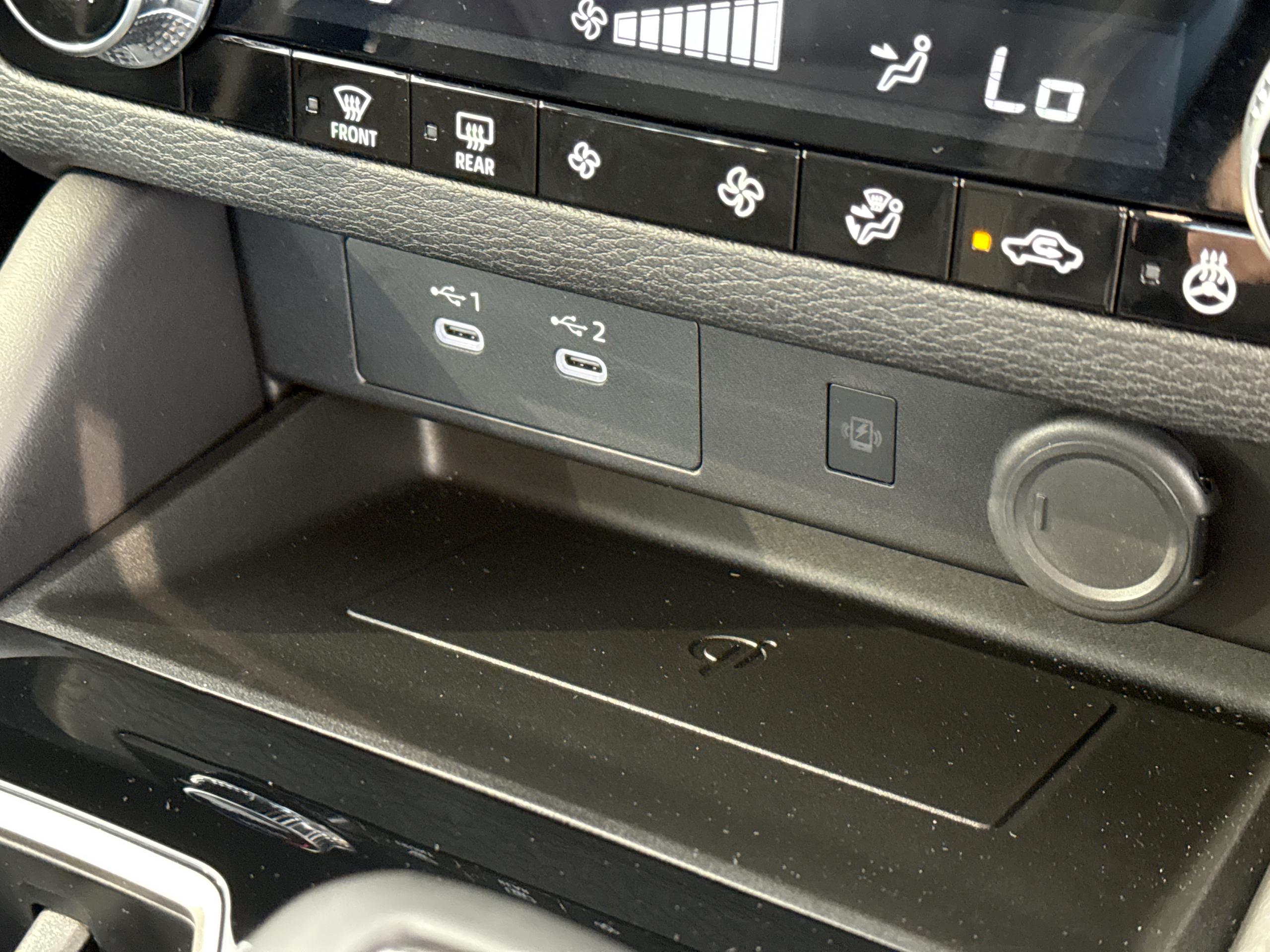 2026 Mitsubishi OUTLANDER 2.4 PHEV Nativa 5dr Auto - vehicle photo 37 for sale on PureCar