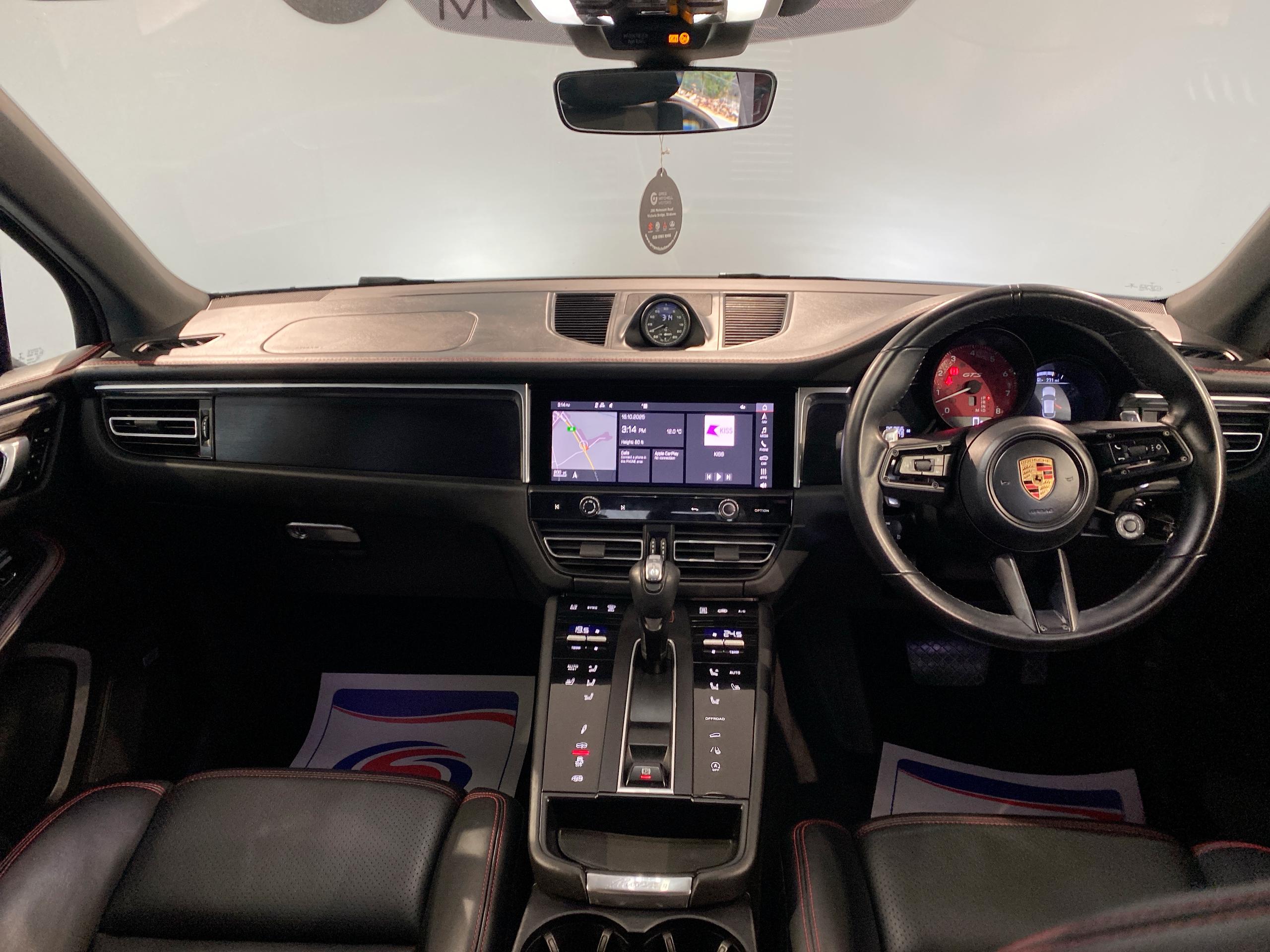 2022 Porsche MACAN GTS 5dr PDK - vehicle photo 19 for sale on PureCar