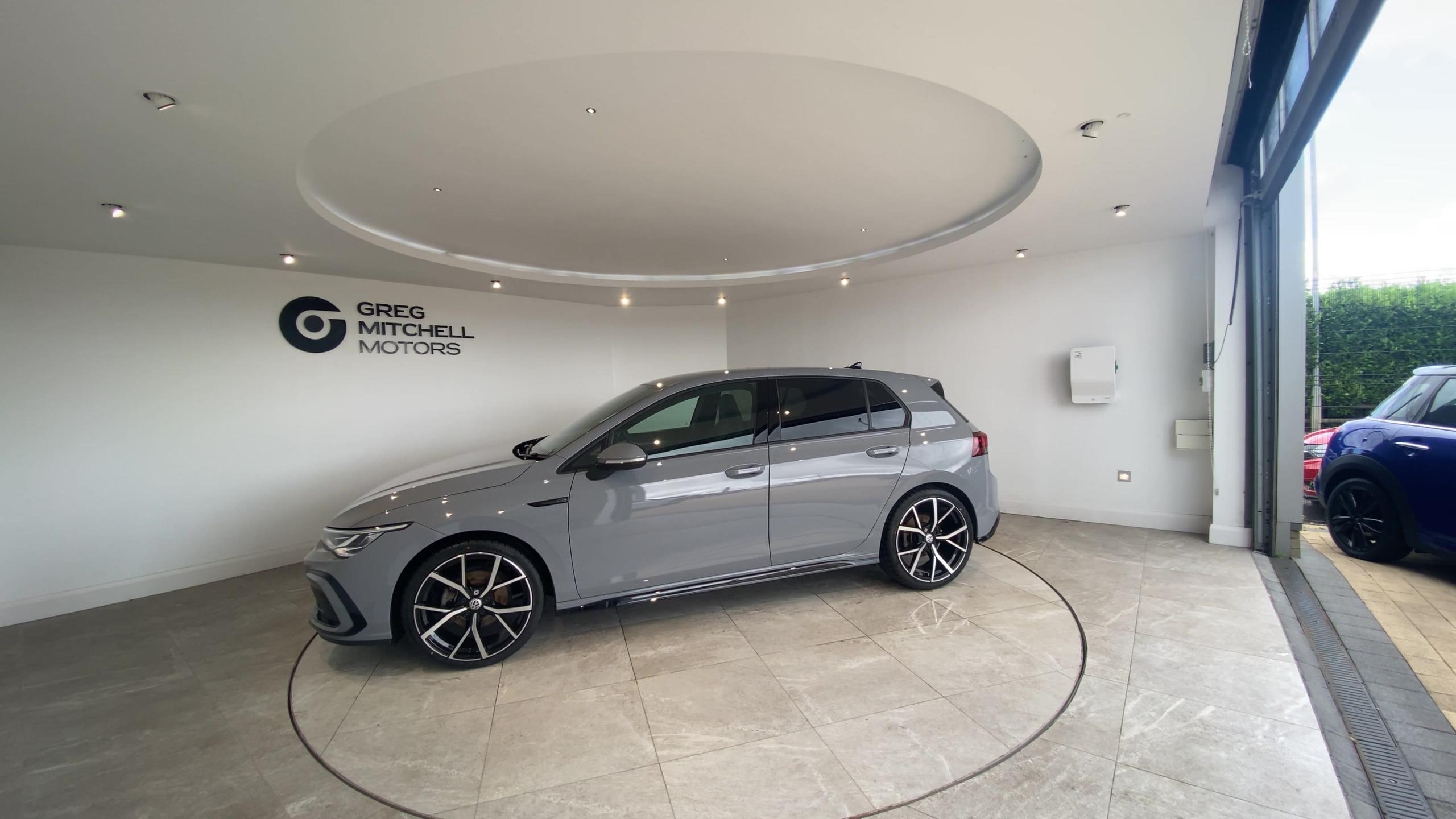 2022 Volkswagen GOLF 1.5 eTSI 150 R-Line 5dr DSG - vehicle photo 4 for sale on PureCar