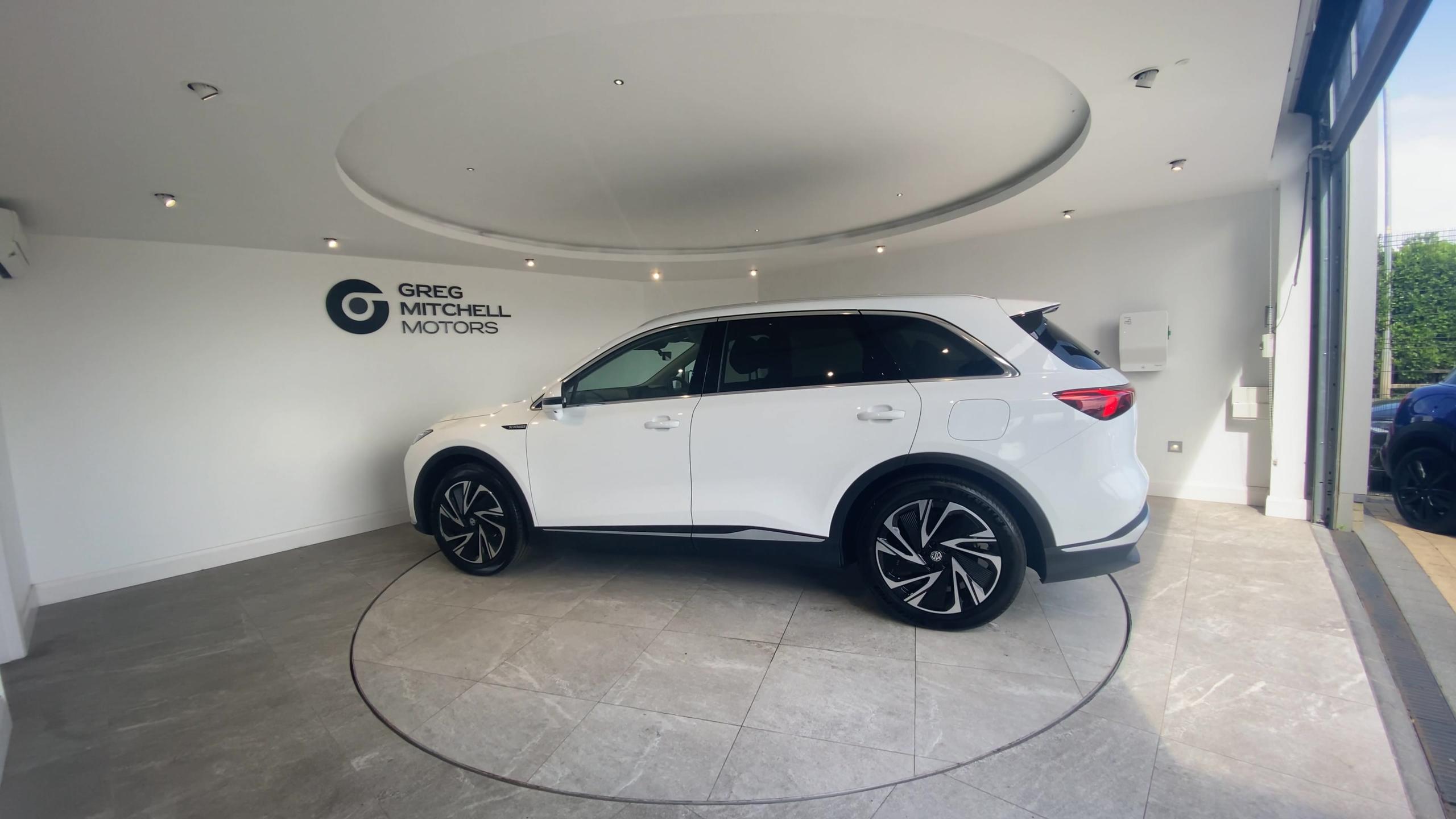 2026 MG MGS6 180kW Trophy EV Long Range 77kWh 5dr Auto - vehicle photo 2 for sale on PureCar